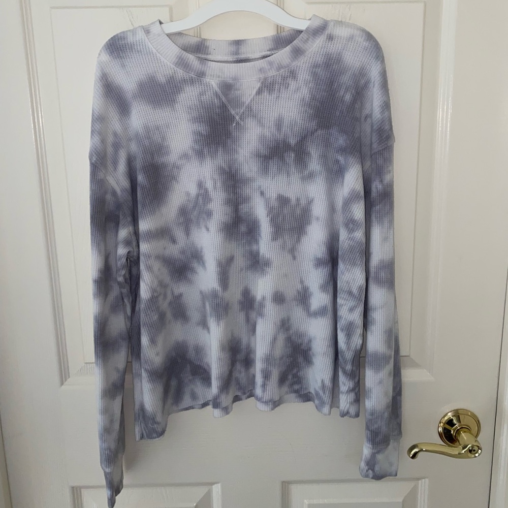 Hollister Grey and White Shirt